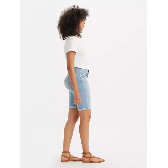 Levi's Light Wash Classic Wash Bermuda Denim Shorts - Picture 8 of 9
